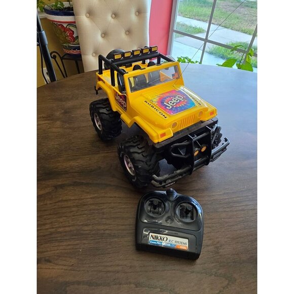 Nikko Vintage 90s Jeep Wrangler Rubicon Remote Control R/C Vehicle Car W/ Remote - Picture 11 of 16